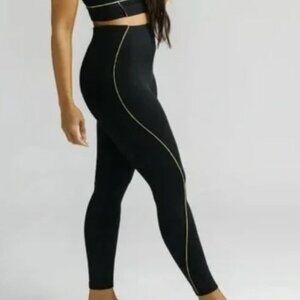 Zyia Active Black Gilded Light n Tight 7/8 24” Leggings 14 -16